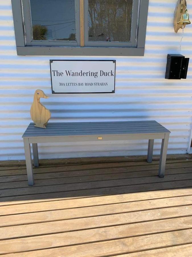 The Wandering Duck - Heritage Tiny House 斯特拉恩 外观 照片