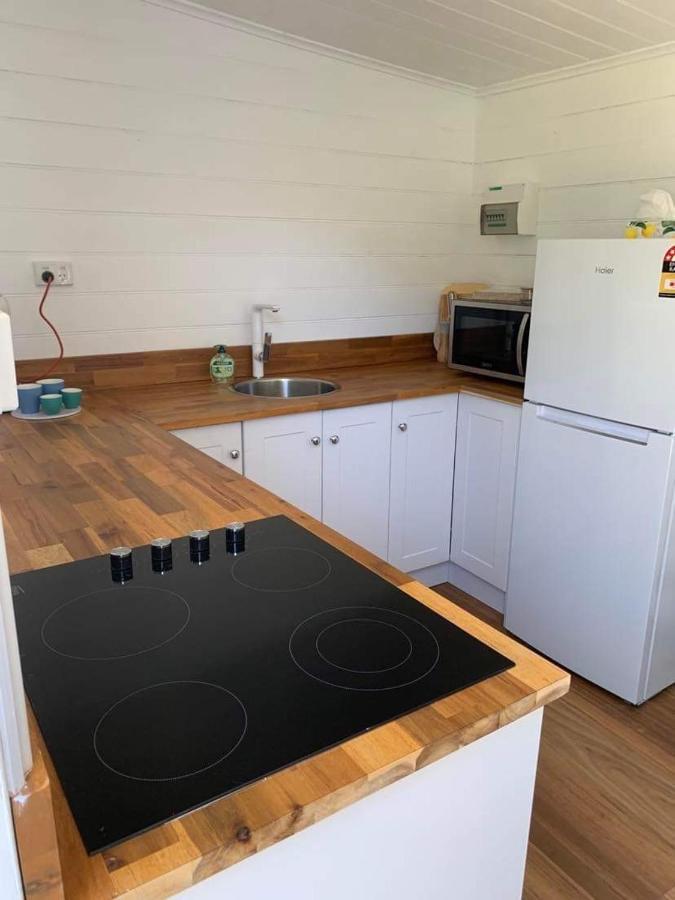 The Wandering Duck - Heritage Tiny House 斯特拉恩 外观 照片
